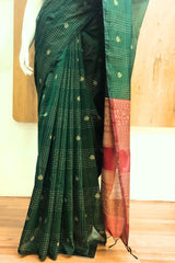Emerald Green with Rich Red/Maroon Contrast Pallu Premium Pure Handloom Cotton Saree