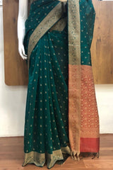 Premium Pure Handloom Cotton Saree Peacock Green and Red Elegance
