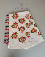 Kerala Set Saree with Floral Print Design