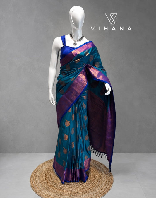 Dakshin Soft Silk Saree -VS387