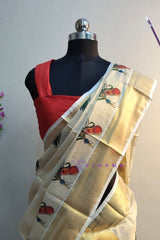 Peacock Feather and Flute Print Set Mundu with Classic Kasavu Elegance