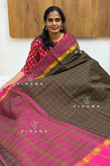 Mehandi Green Village Cotton Saree